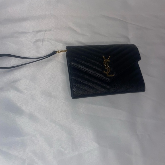 Cassandre Matelassé Flap Pouch, Yves Saint Laurent, YSL wristlet, black - Picture 7 of 7